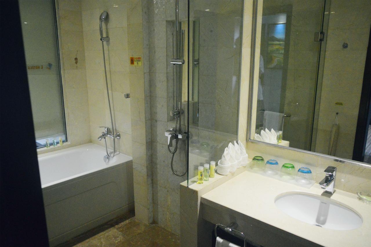 L Hotels Changsheng Branch Zhuhai Exteriör bild